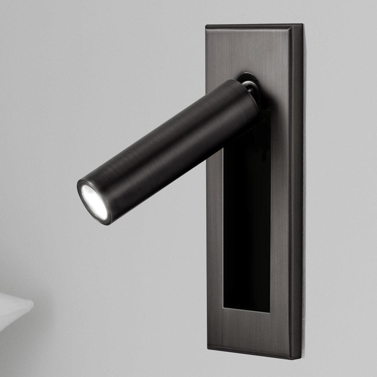 Lámpara de pared articulada de aluminio para lectura, estudio y cabecera
