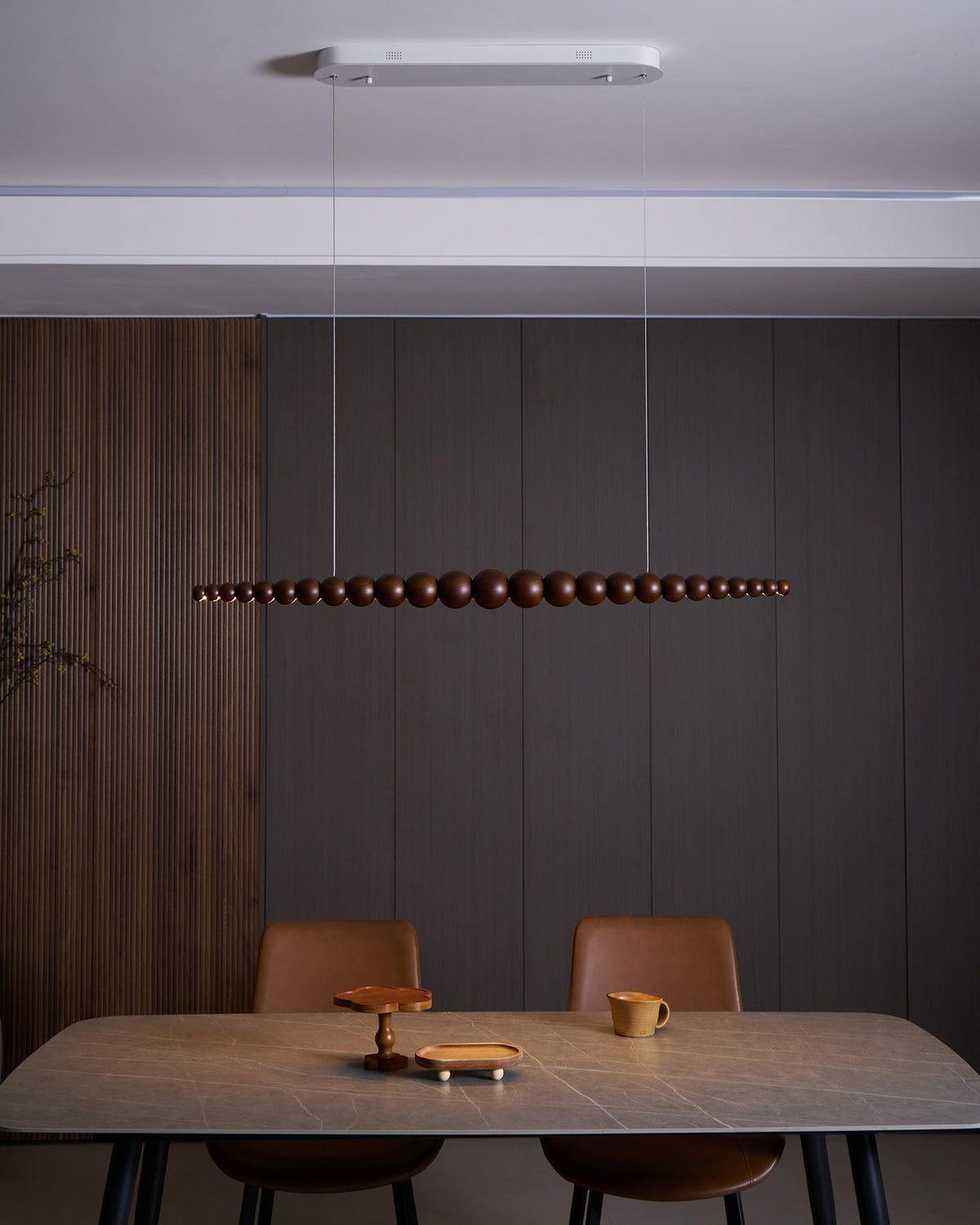 Hangende LED-armatuur 46 inch Metaal Hout Acryl Bolhanglamp 3000K Eigentijdse plafondlamp voor kookeiland eettafel | Thomler