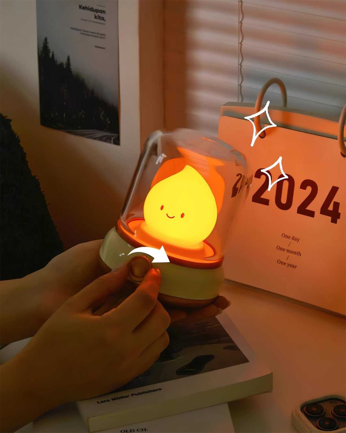 Vintage-Style Flame LED Accent Lamp 4 in Adjustable Brightness USB Rechargeable Bedroom Nightstand Reading Desk Decor | Thomler