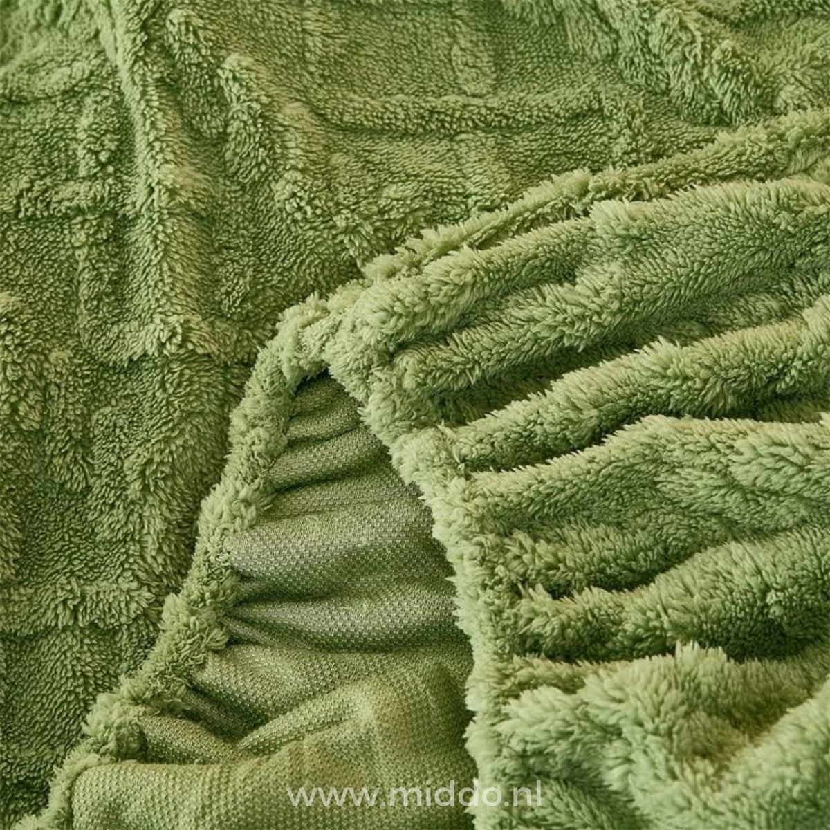 Spannbettlaken aus Plüsch-Samtfleece inklusive Kissenbezügen – ultraweich, warm & knitterfrei