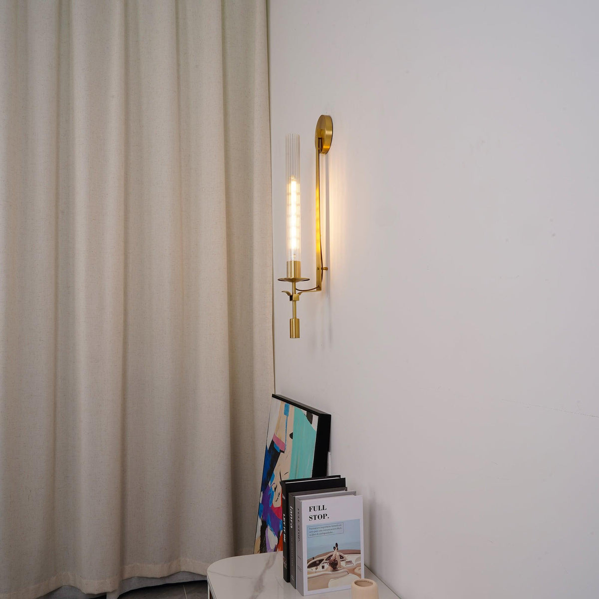 Wandlamp 28 inch Helderglazen buizen Metalen frame E26-fitting voor gangen, slaapkamers, woonkamers, entrees, hedendaags industrieel | Thomler