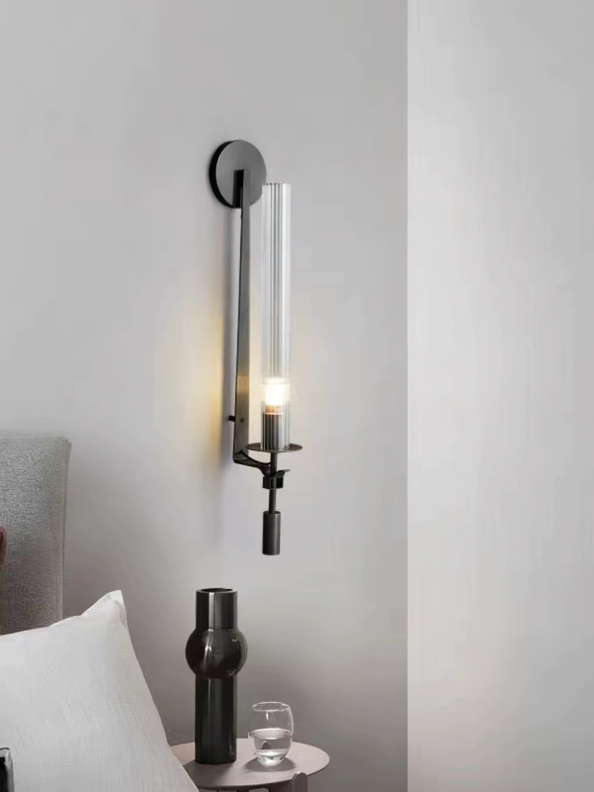 Wandlamp 28 inch Helderglazen buizen Metalen frame E26-fitting voor gangen, slaapkamers, woonkamers, entrees, hedendaags industrieel | Thomler