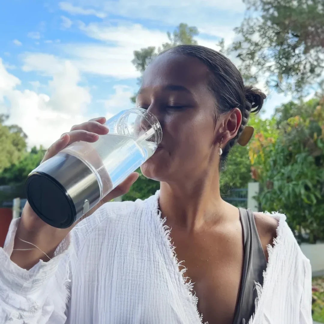Erfrischende Wasserstoff-Trinkflasche