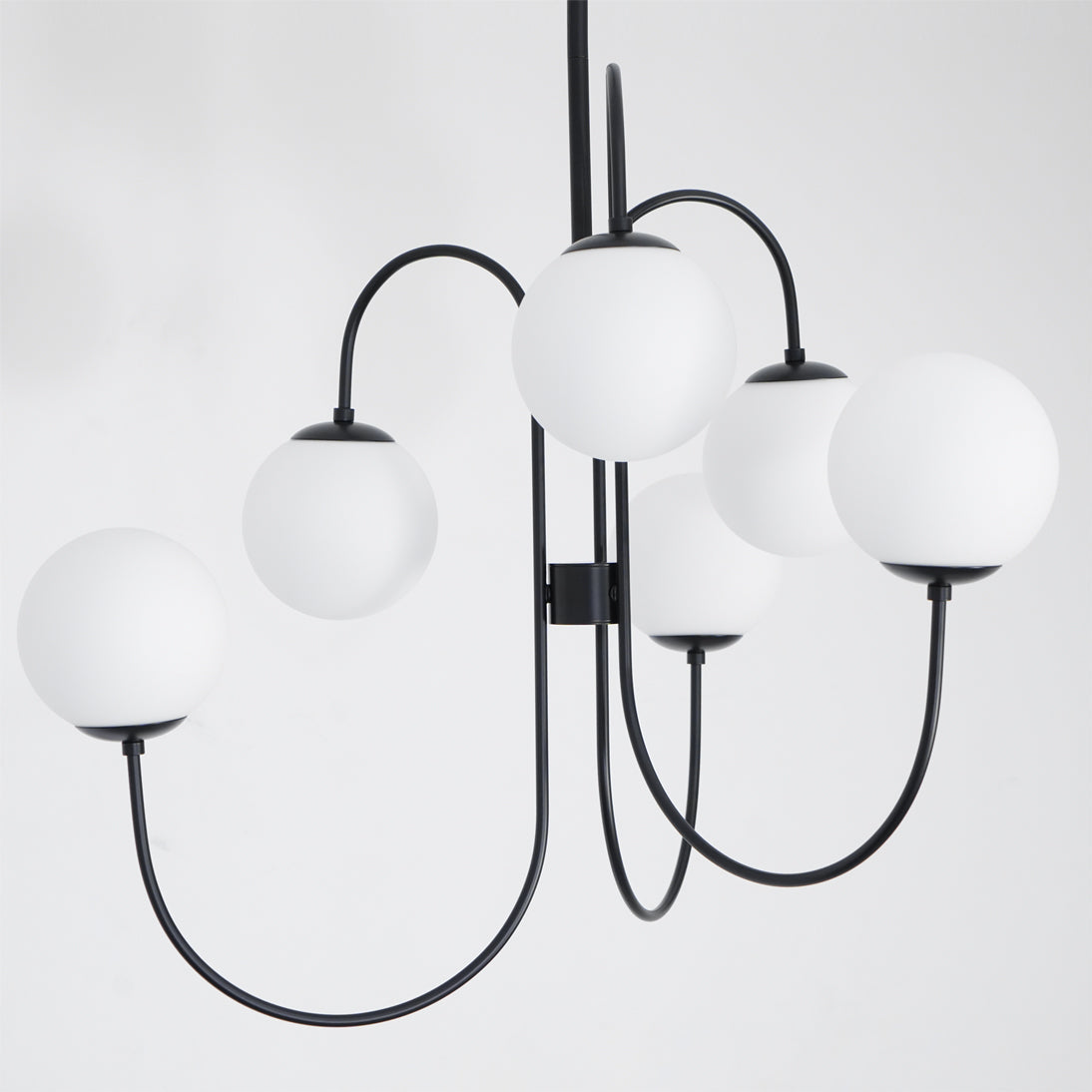 Lámpara de techo de varios brazos, marco de metal, pantallas de vidrio esmerilado, oro, negro, blanco, 30 pulgadas de diámetro, para sala de estar, comedor, dormitorio, luz superior | Thomler