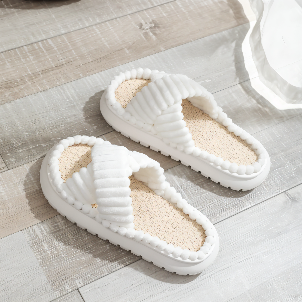 Fleece-Lined Criss-Cross House Slippers for Women & Men – Cozy Indoor Footwear with Cushioned EVA Sole