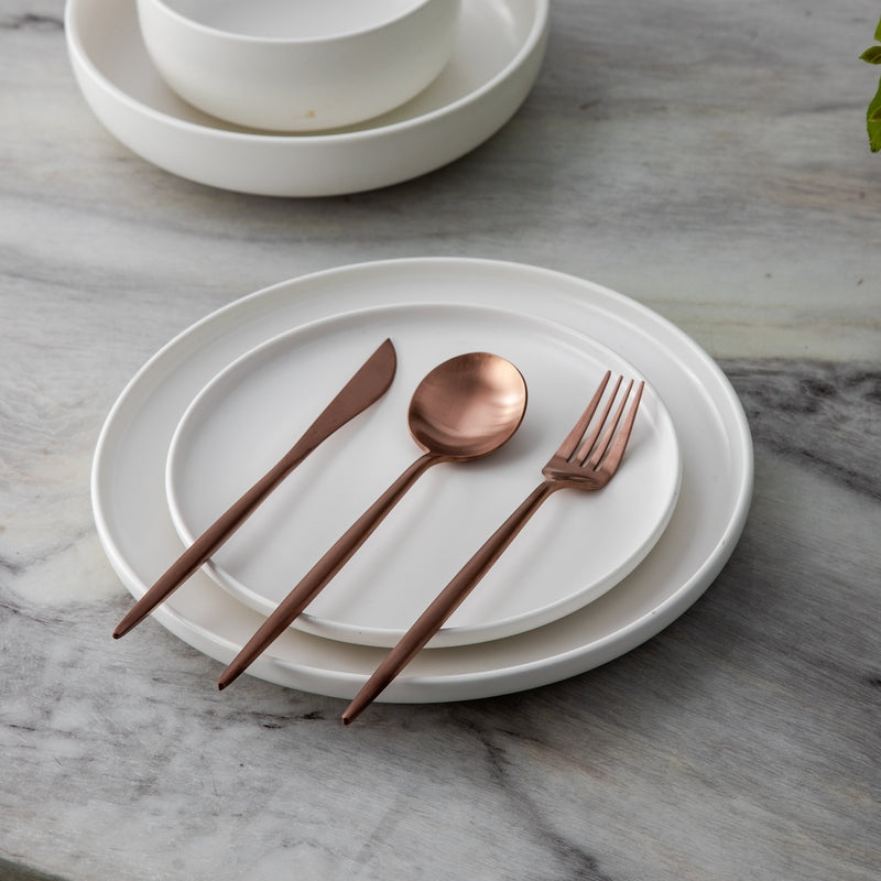 Titanium-Coated Stainless Steel Flatware Set – 18/10 Premium Dinnerware Service for Everyday Dining & Special Occasions | Thomler