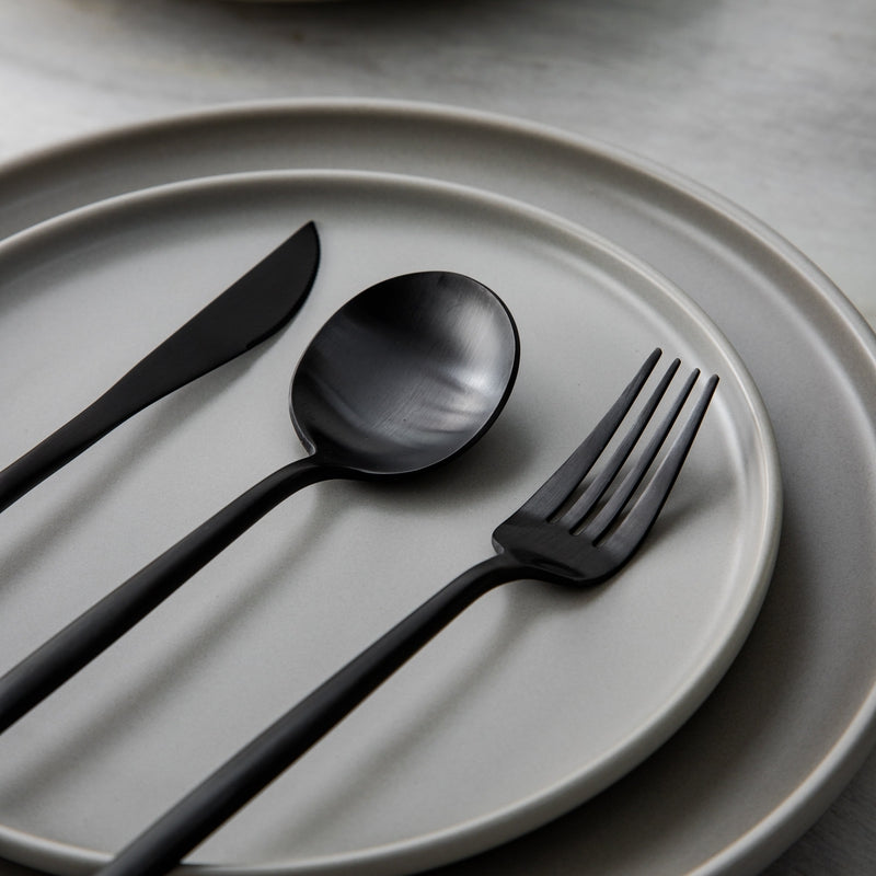 Titanium-Coated Stainless Steel Flatware Set – 18/10 Premium Dinnerware Service for Everyday Dining & Special Occasions | Thomler