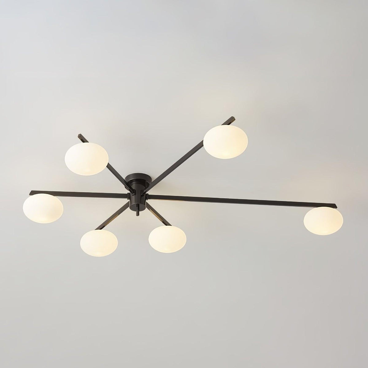 Lámpara de techo semiempotrada ajustable con brazos múltiples y globos esmerilados para comedor, cocina o sala de estar | Estructura en negro o latón, casquillo G9 | Thomler