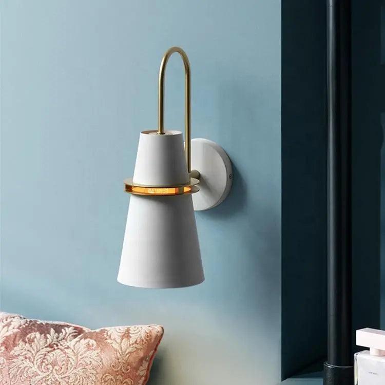 Bedrade wandlamp – Strak minimalistisch ontwerp voor slaapkamer, woonkamer & hal – Moderne LED-accentverlichting | Thomler