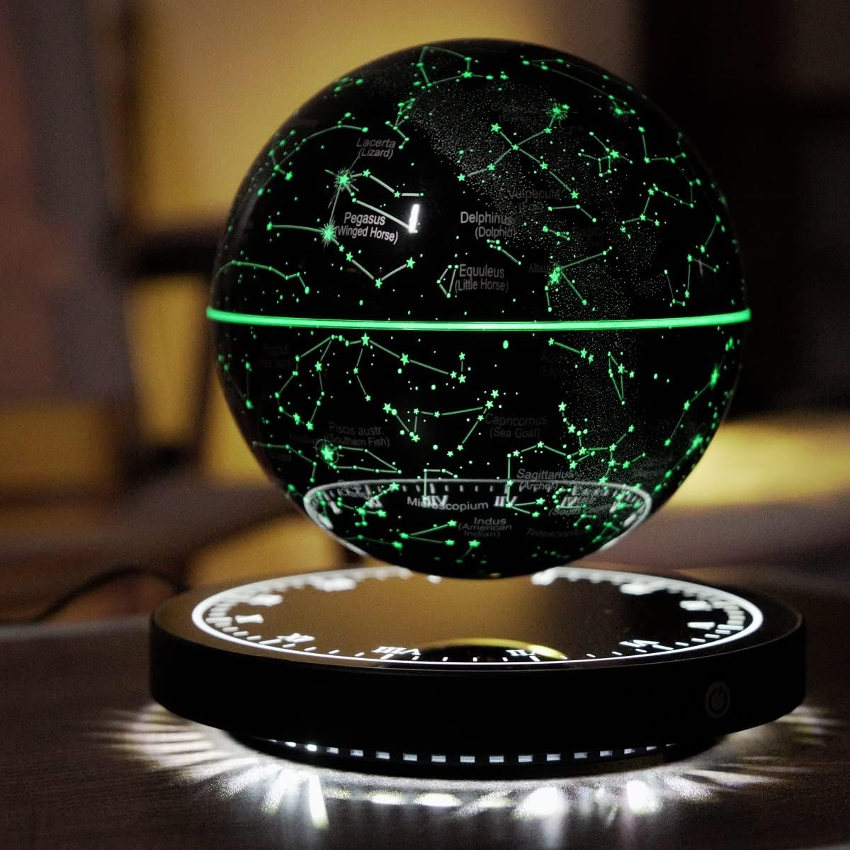 Magnetische zwevende wereldbol met nachtlampje en 360° draaibare sterrenkaart-bol voor slaapkamer, kantoor, woonkamer en bureau-decoratie | Thomler
