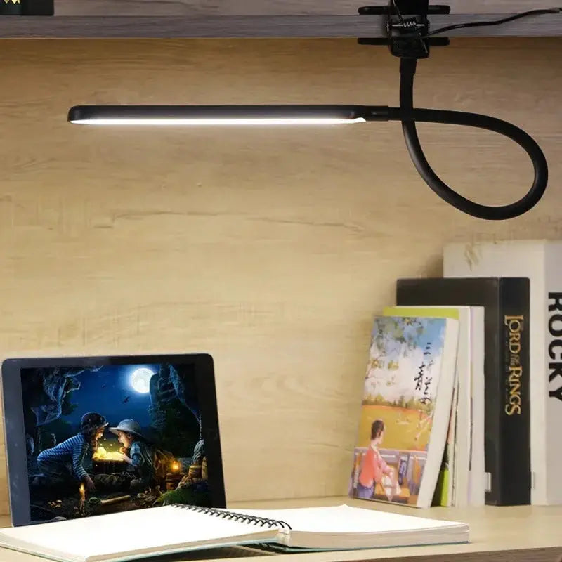 USB-Clip-on-Schreibtischlampe mit flexiblem Schwanenhals und Dimmer für Homeoffice, Lesen und Nachttisch | Thomler