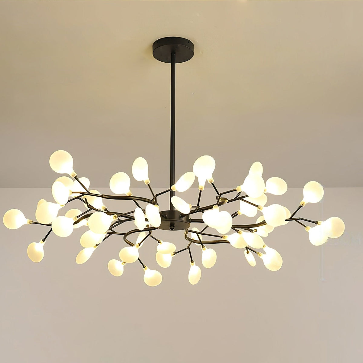 Lámpara de araña de ramas acrílicas con luces LED ajustables para comedor y entrada - de 30 a 63 ramas de luz - Regulable, acabado en metal dorado o negro
