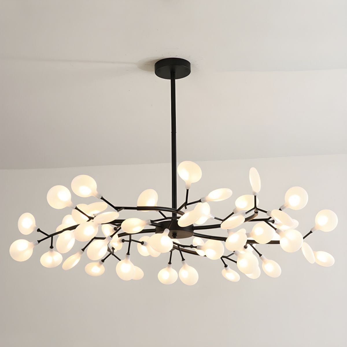 Lámpara de araña de ramas acrílicas con luces LED ajustables para comedor y entrada - de 30 a 63 ramas de luz - Regulable, acabado en metal dorado o negro