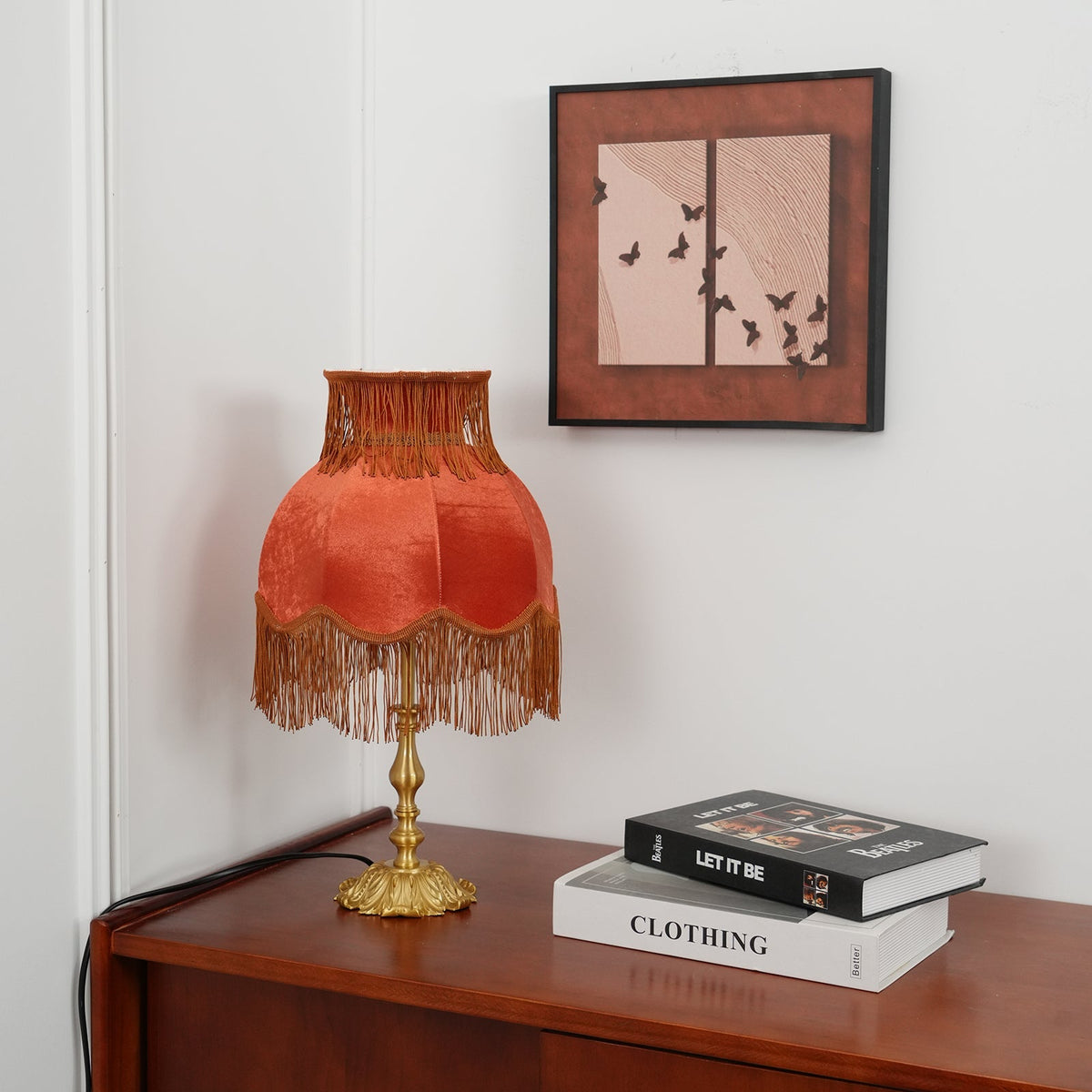Bedside Lamp with Red Fabric Shade & Brass Base – Warm Ambient Light for Nightstand, Desk & Living Room – E26 Socket – 9.4 in Diameter | Thomler
