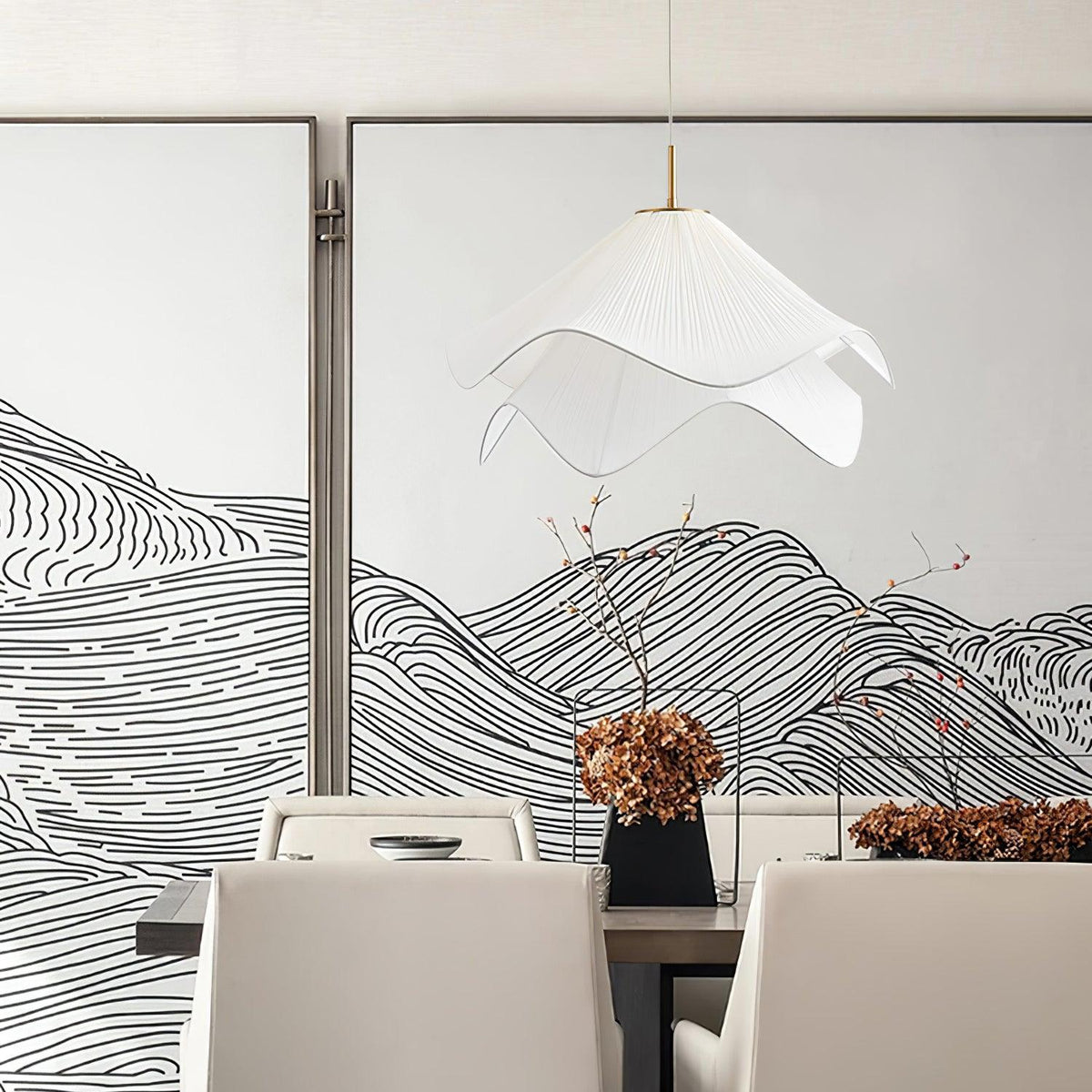 Lámpara colgante de pétalos de flores en capas, blanca y dorada, 24 pulgadas de diámetro, altura ajustable para comedor, cocina, dormitorio, sobre la mesa o isla | Thomler