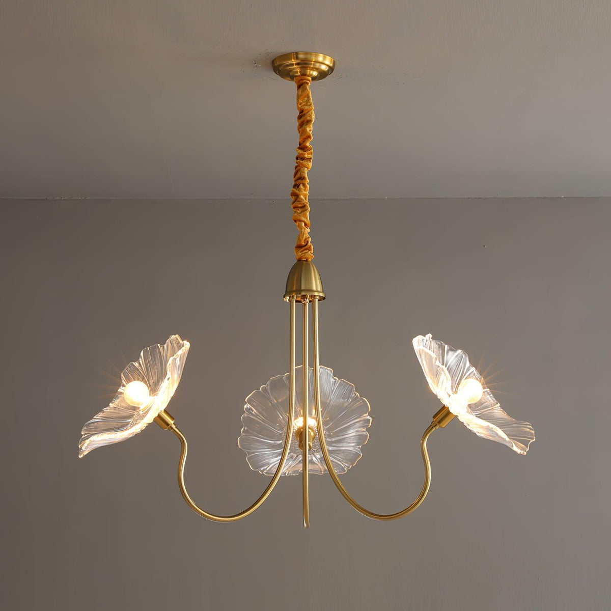 Lámpara colgante botánica de cristal de 35 pulgadas con acabado dorado para comedor, sala de estar o vestíbulo, iluminación ambiental superior | Thomler