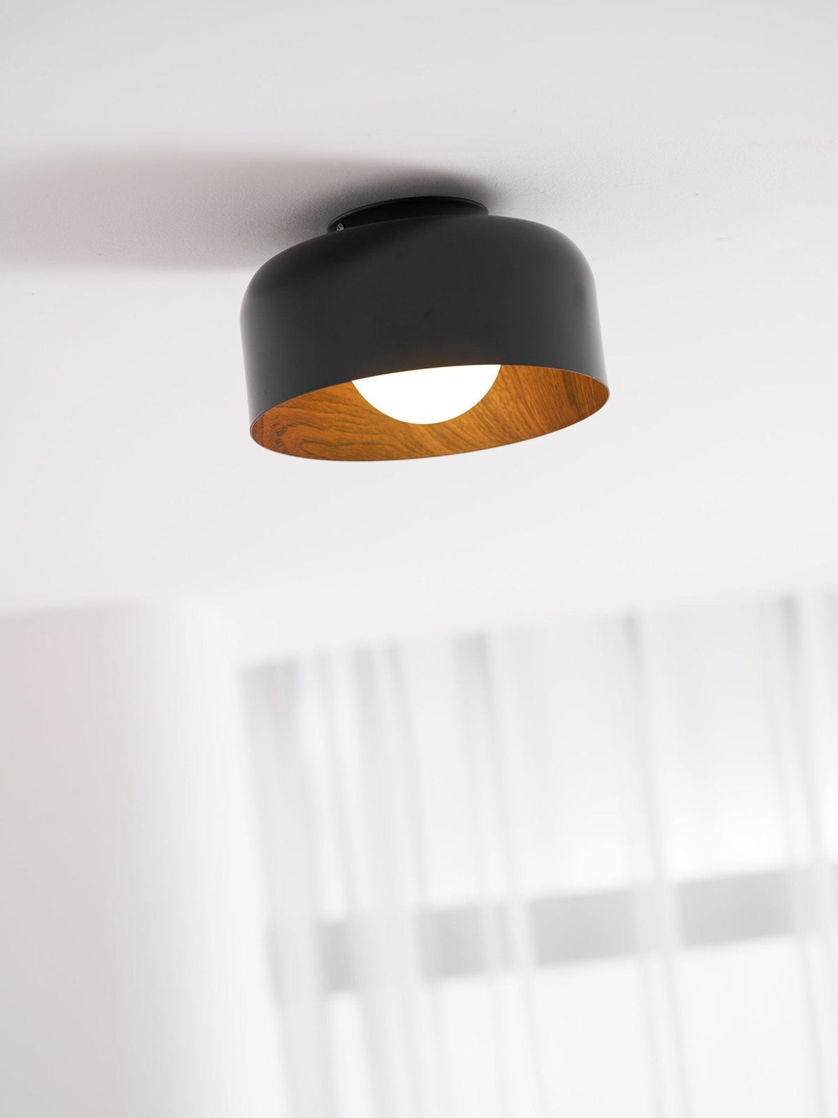 Flush Mount Ceiling Light Fixture for Bedroom Hallway Small Rooms 9 in Round LED Glass Shade with Wood Grain Interior Modern Accent for Livi | Thomler