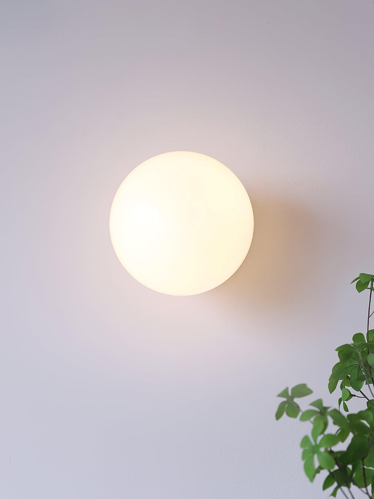 Aplique de cristal rosa ajustable con marco de metal para dormitorio, pasillo y sala de estar | Lámpara de techo y pared para interiores con base E26 E27 | Thomler