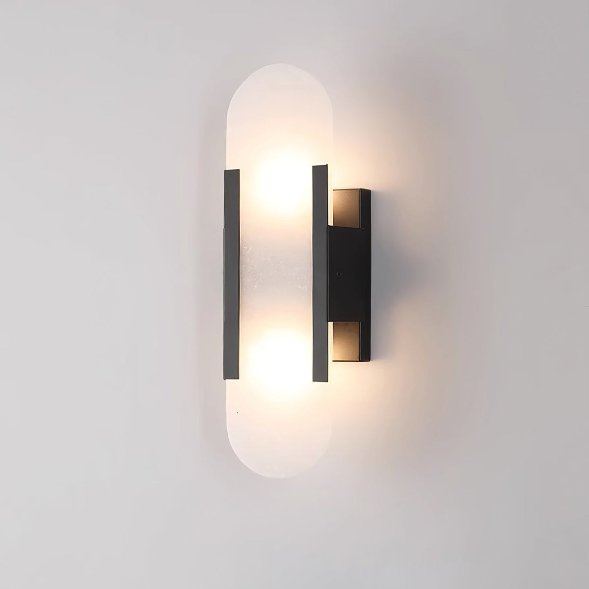 Aplique de alabastro hecho a mano con detalle en latón, lámpara de pared de 14 pulgadas para dormitorio, pasillo, sala de estar, accesorio interior, LED G4, piedra alargada moderna