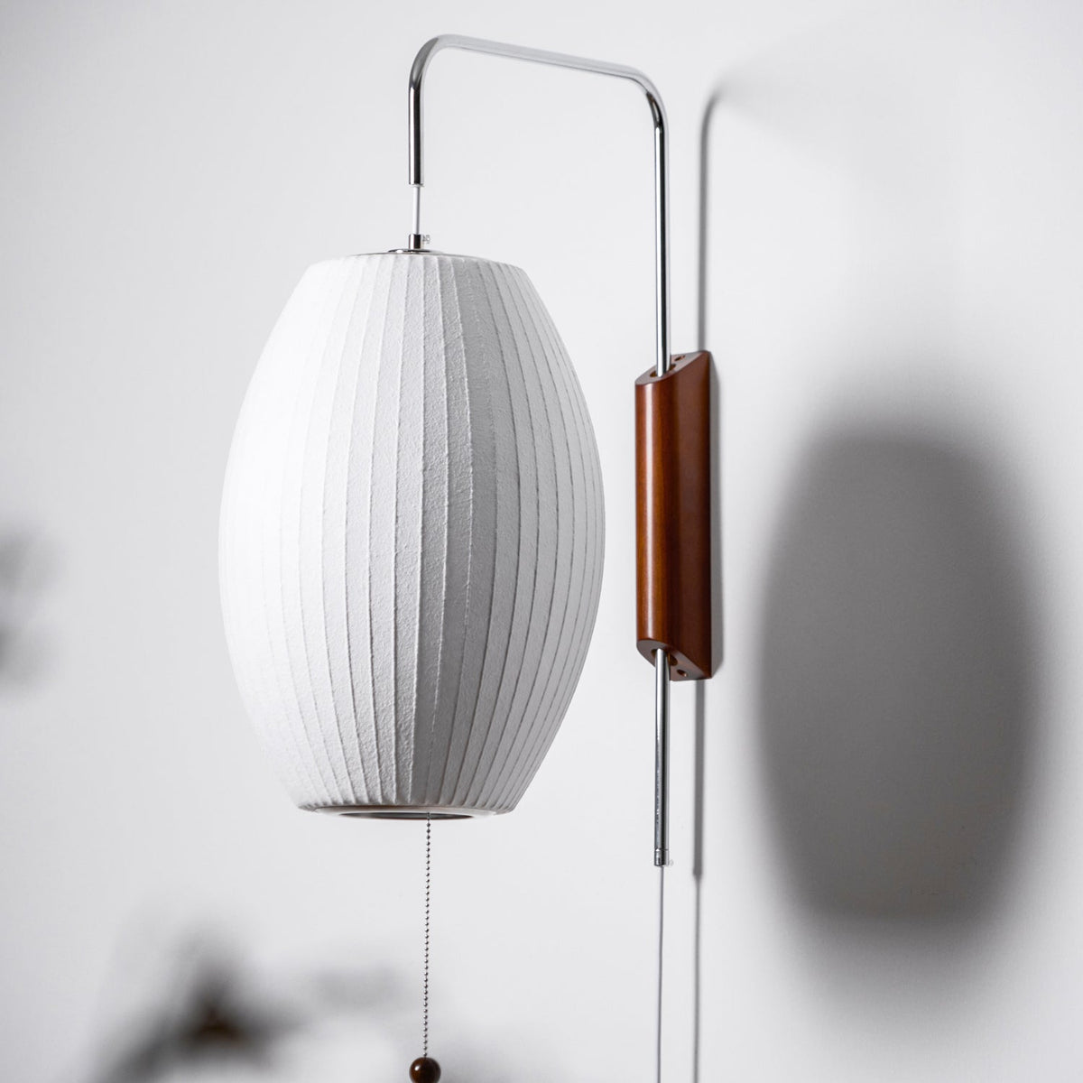 Draaibare bolwandlamp met verstelbaar snoer 40 cm in walnoot chroom afwerking plug-in led-wandlamp voor slaapkamer kantoor woonkamer
