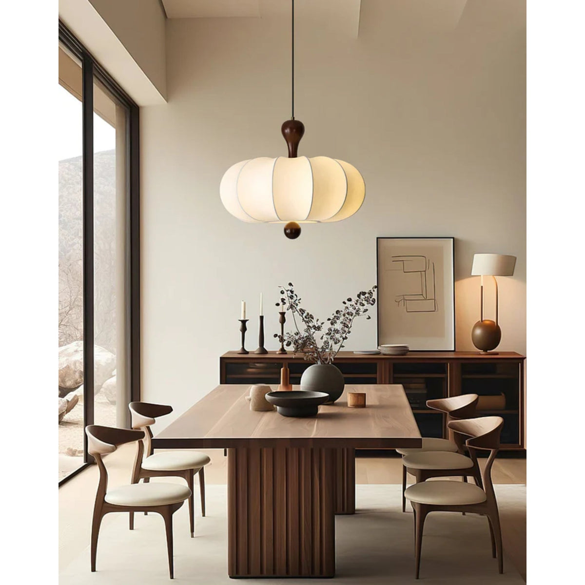 Stoffen hanglamp met houten accent voor eetkamer en keukeneiland – Zacht witte geplooide kap, modern minimalistisch armatuur | Thomler