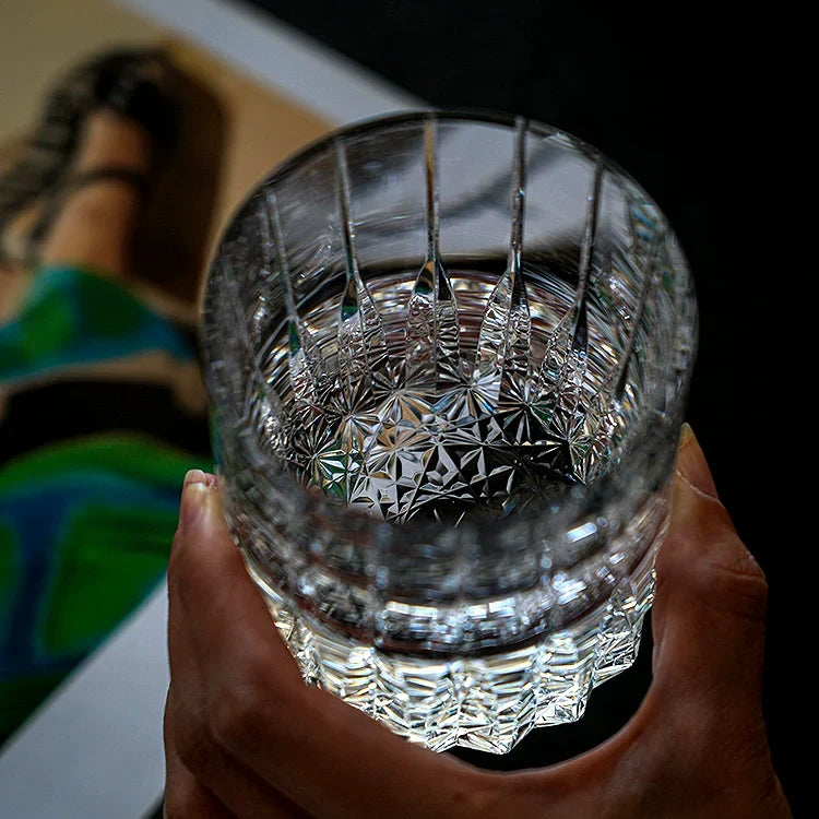 Vaso de whisky de cristal tallado a mano con facetas de diamante en caja de presentación para bourbon, escocés y cócteles | Thomler