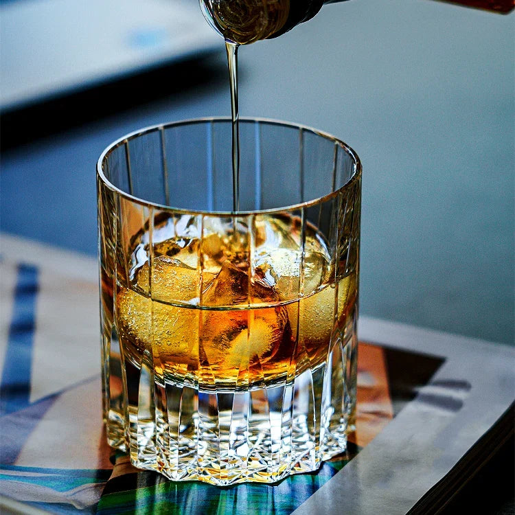 Vaso de whisky de cristal tallado a mano con facetas de diamante en caja de presentación para bourbon, escocés y cócteles | Thomler