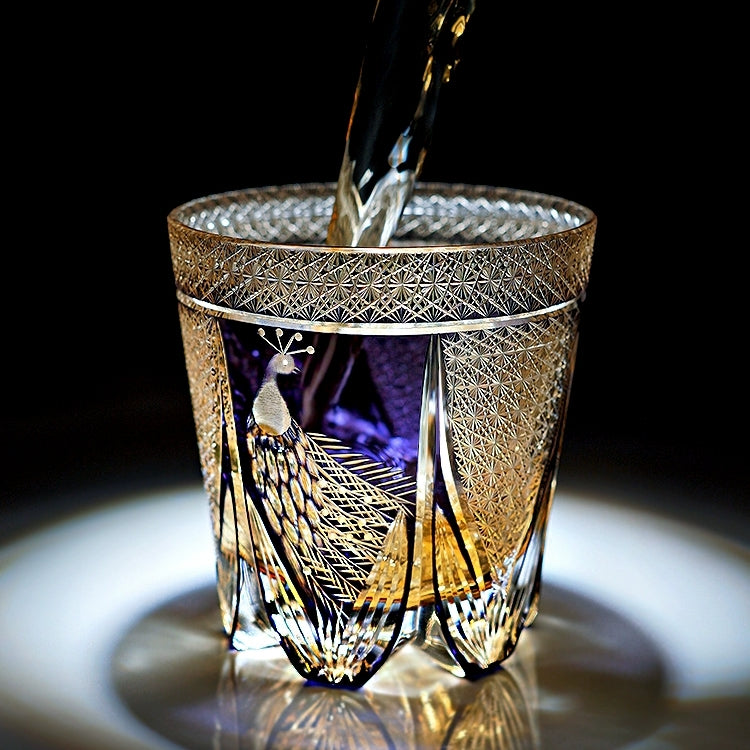 Vaso de cristal tallado japonés para licores con motivo de pavo real morado y caja de regalo para whisky, bourbon, escocés, cócteles, bar en casa, cristalería | Thomler