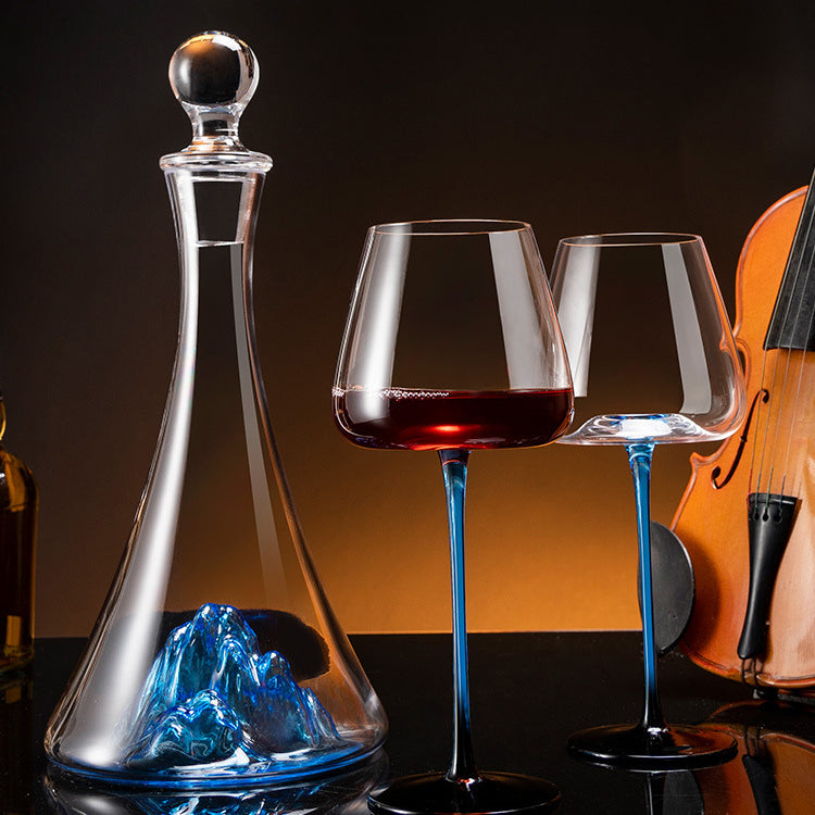 Juego de copas de vino y decantador pintados a mano con detalles en azul cobalto para vino de Borgoña y tinto | Thomler