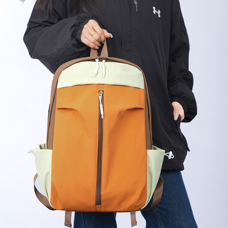 Reiserucksack mit gepolstertem Laptopfach und Dual-Reißverschluss, mehrere Fächer
