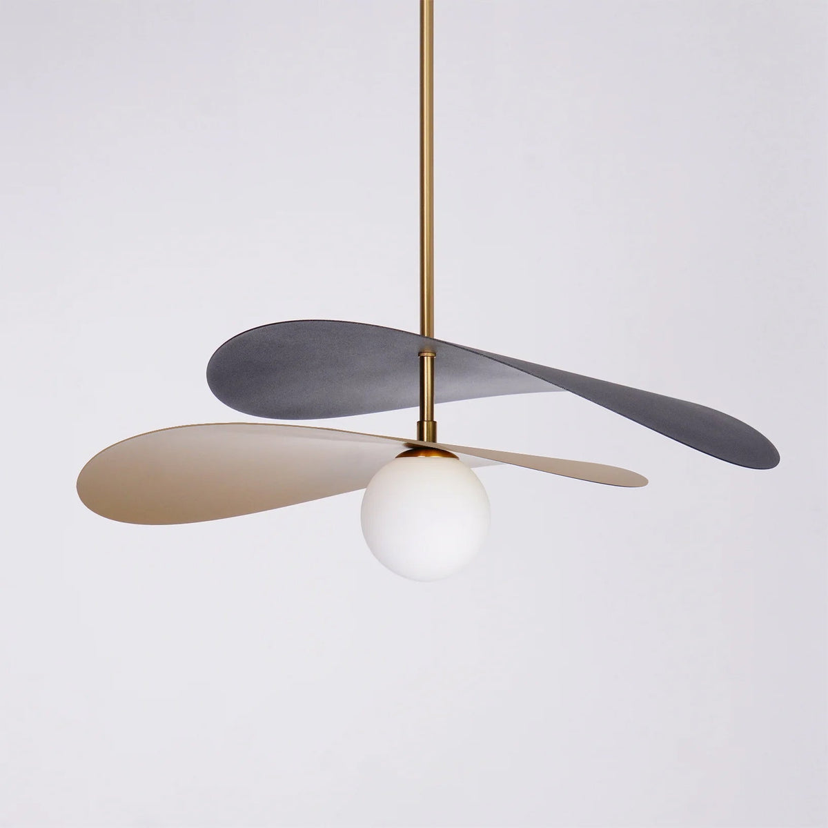 Glazen & metalen hanglamp 22 inch breed, verstelbare hoogte voor keukeneiland, eettafel, ontbijthoek, hal, modern mid-century | Thomler