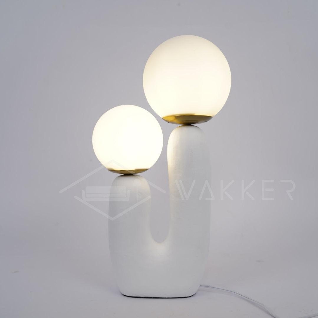Hedendaagse G9 nachtkastlamp met glazen kap, 25 cm diameter, sculpturale polymeer bureaulamp voor thuiskantoor, slaapkamer, nachtkastje en lezen | Thomler