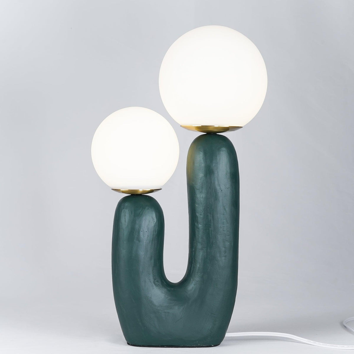 Hedendaagse G9 nachtkastlamp met glazen kap, 25 cm diameter, sculpturale polymeer bureaulamp voor thuiskantoor, slaapkamer, nachtkastje en lezen | Thomler