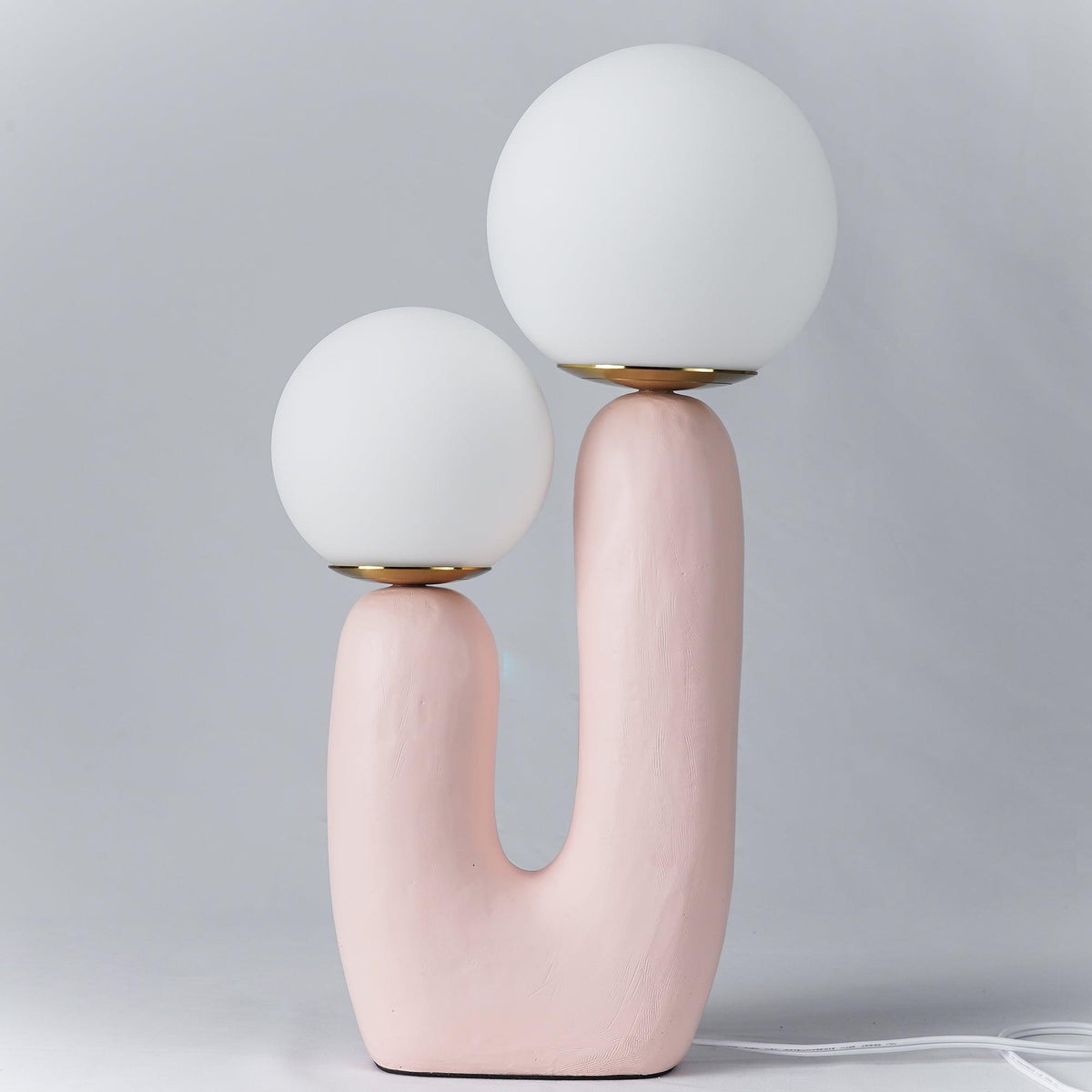 Hedendaagse G9 nachtkastlamp met glazen kap, 25 cm diameter, sculpturale polymeer bureaulamp voor thuiskantoor, slaapkamer, nachtkastje en lezen | Thomler