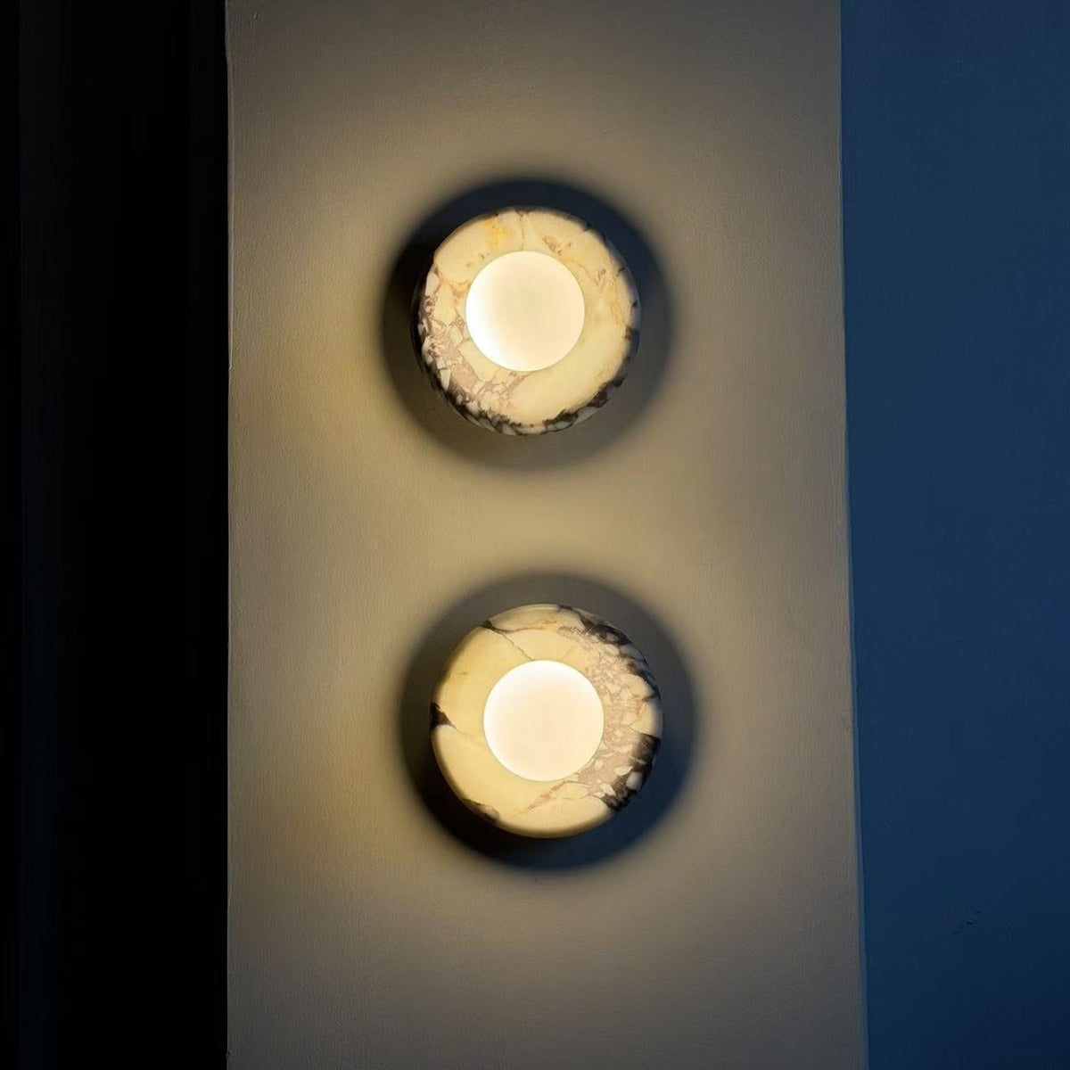 Round Glass Sconce with Natural Stone Backplate – 8-Inch Contemporary Fixture for Entryways, Bedrooms & Corridors