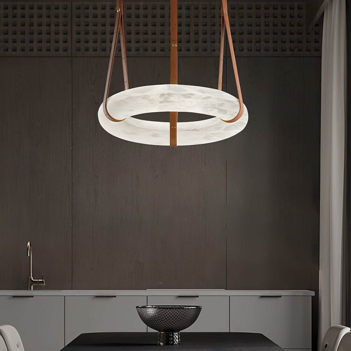 LED-Ring-Deckenleuchte aus Alabaster – Verstellbarer Halo-Kronleuchter für offene Essbereiche, große Wohnräume & Gastronomie – 120 cm Kreis-Hängeleuchte | Thomler
