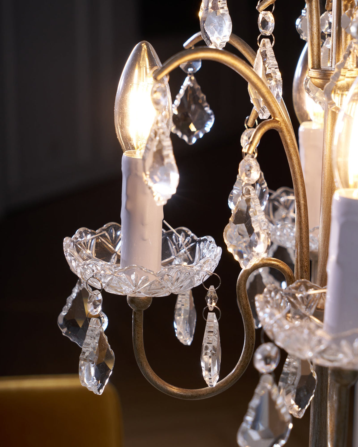 Crystal Chandelier-Style Table Lamp with Metal Frame for Bedroom & Living Room Lighting | 22 in Height Decorative Accent Light for Nightstan | Thomler
