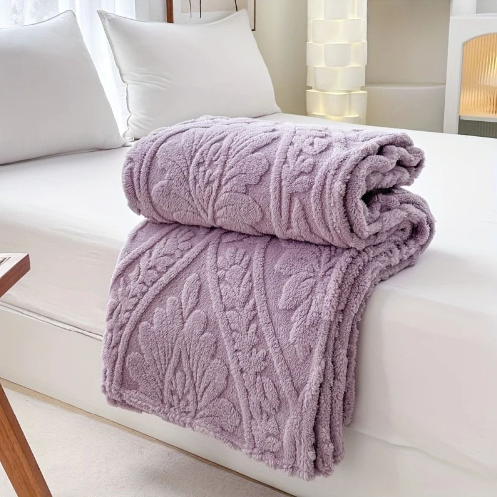 Geometric Jacquard Microfiber Throw Blanket – Lightweight Layering for Couch, Bed & Chair