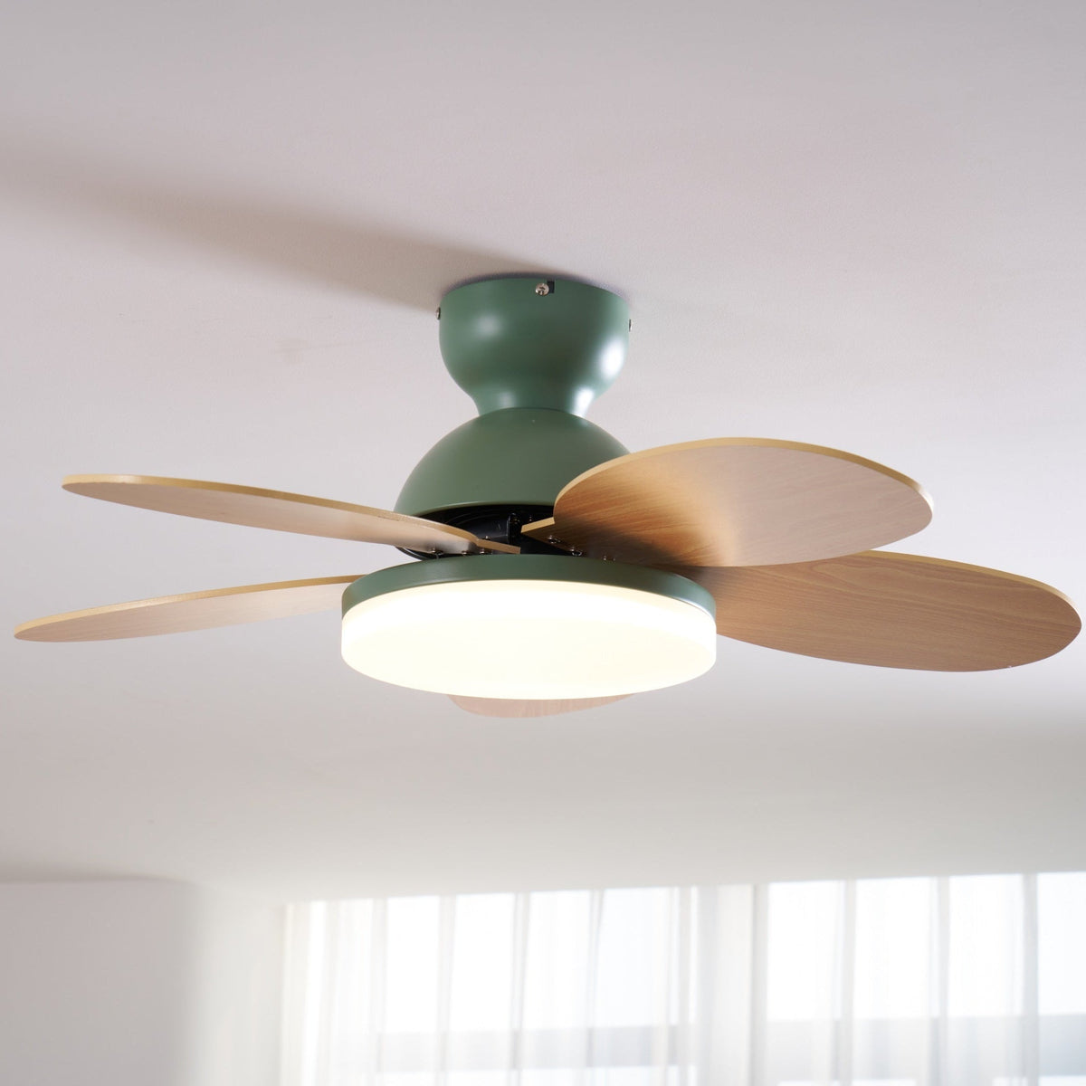 Ventilador de techo para interiores con luz LED, 35 pulgadas, aspas de madera con diseño curvo, 6 velocidades, control remoto, motor de CC para sala de estar, dormitorio, comedor, gris
