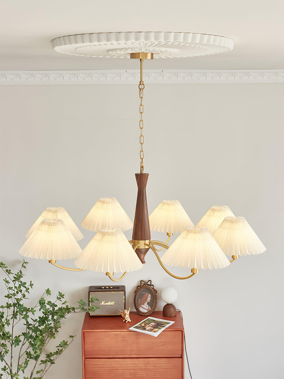 Overheadstoffen kaparmatuur met gebogen armen voor eettafels & open keukens – Essenhout & ijzeren frame met verstelbare ketting in beige | Thomler
