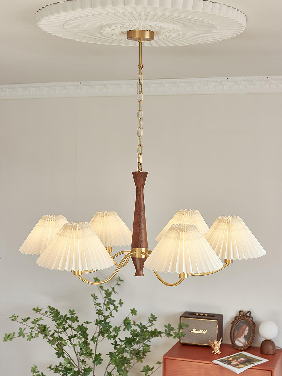 Overheadstoffen kaparmatuur met gebogen armen voor eettafels & open keukens – Essenhout & ijzeren frame met verstelbare ketting in beige | Thomler