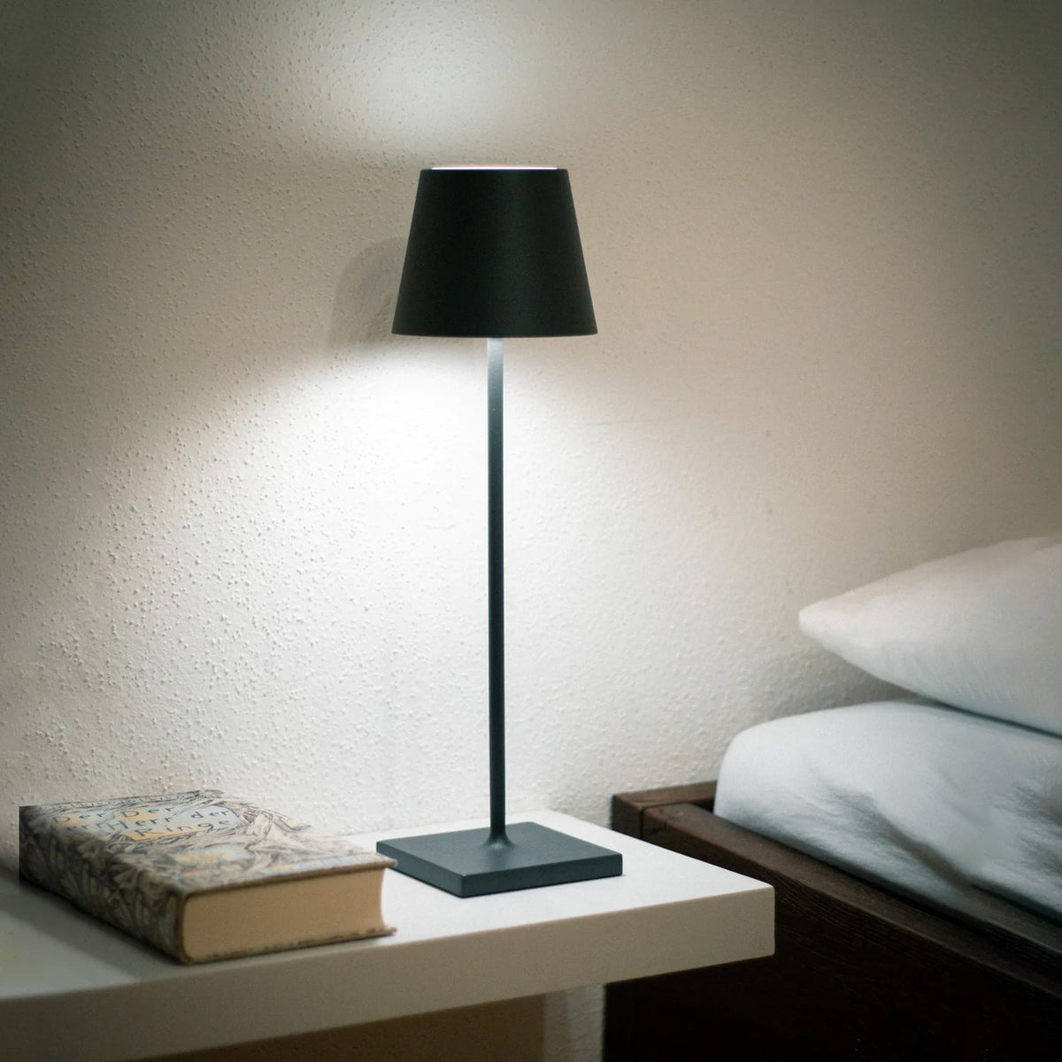 Rechargeable LED Desk Lamp with Touch Dimmer – Cordless Metal Accent Light for Bedroom, Patio, Office – 15 Inch Portable USB Lamp for Indoor | Thomler