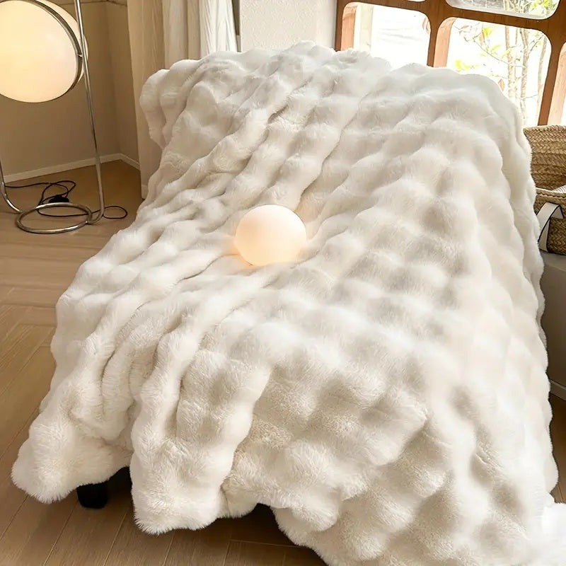 Plush Double-Layered Faux Rabbit Fur Throw Blanket – Lightweight Softness for Bed, Couch & Travel