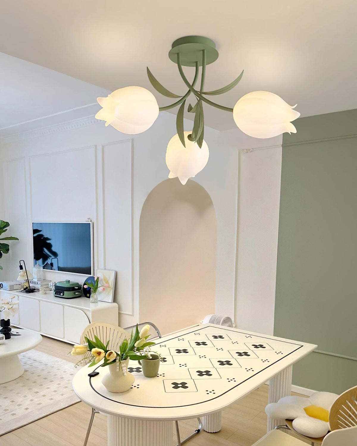 Flush Mount Floral Ceiling Light Fixture with Multi-Head LED Design for Bedroom, Living Room