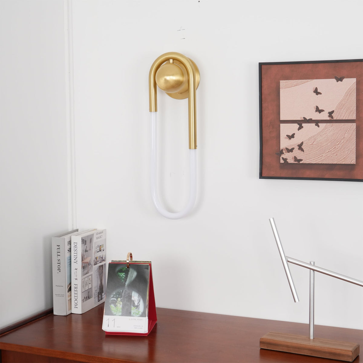 Sculptural Loop Sconce 9W Integrated LED Brass or Black Finish Dimmable Hardwired Fixture for Bedroom Hallway Living Room Contemporary Minim | Thomler