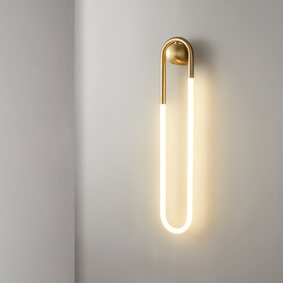 Sculptural Loop Sconce 9W Integrated LED Brass or Black Finish Dimmable Hardwired Fixture for Bedroom Hallway Living Room Contemporary Minim | Thomler
