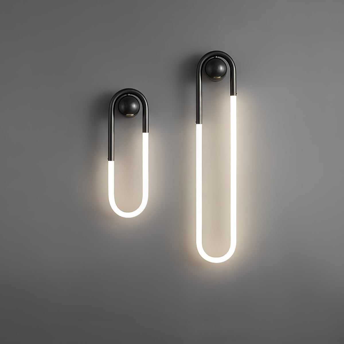 Sculptural Loop Sconce 9W Integrated LED Brass or Black Finish Dimmable Hardwired Fixture for Bedroom Hallway Living Room Contemporary Minim | Thomler