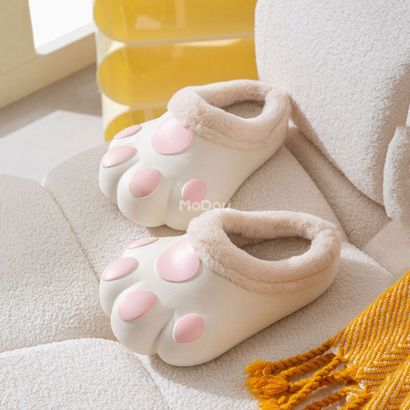 Plush Cat Paw Slippers with Fleece Lining – Cozy Winter House Shoes for Women & Men