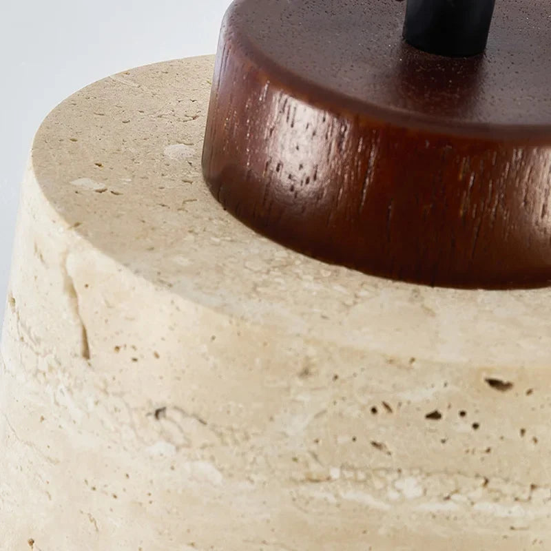 Hanglamp met textuur in steenlook en natuurlijke nerfafwerking voor keukeneiland en eetkamer, modern minimalistisch plafondarmatuur | Thomler