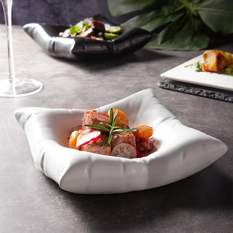 Cloud-Shaped Porcelain Serving Bowl for Soup, Salad, Pasta – Translucent Ceramic Dinnerware for Kitchen, Dining Room, Everyday Meals | Thomler